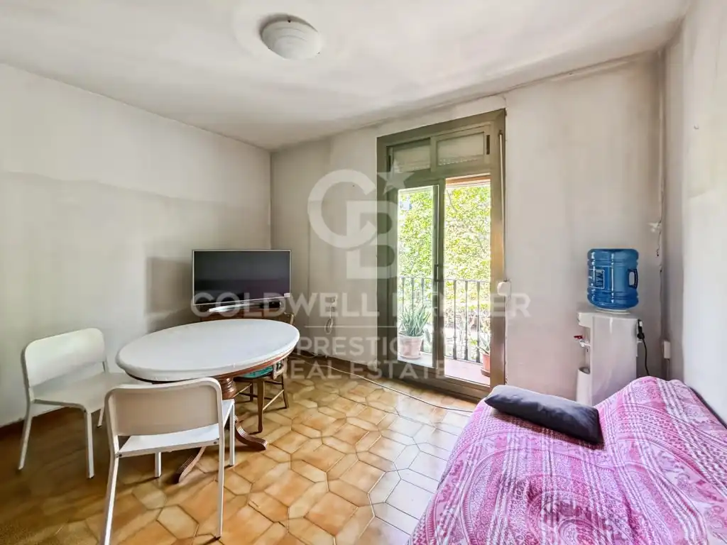 Außenansicht von Wohnung zum Verkauf in Barcelona mit Balkon
