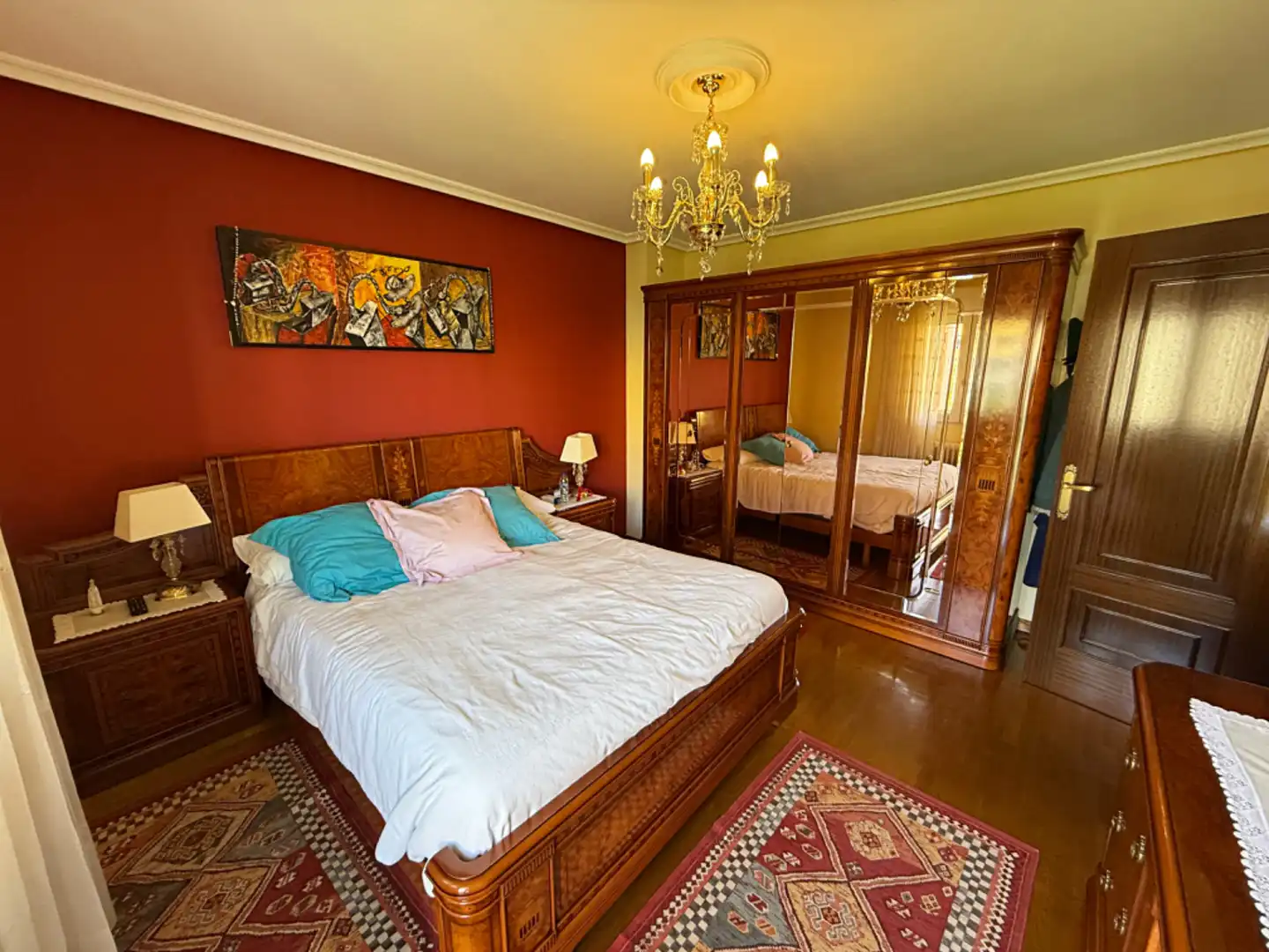 Habitación de Casa adosada en venta en Oviedo  con Calefacción, Jardín privado y Parquet