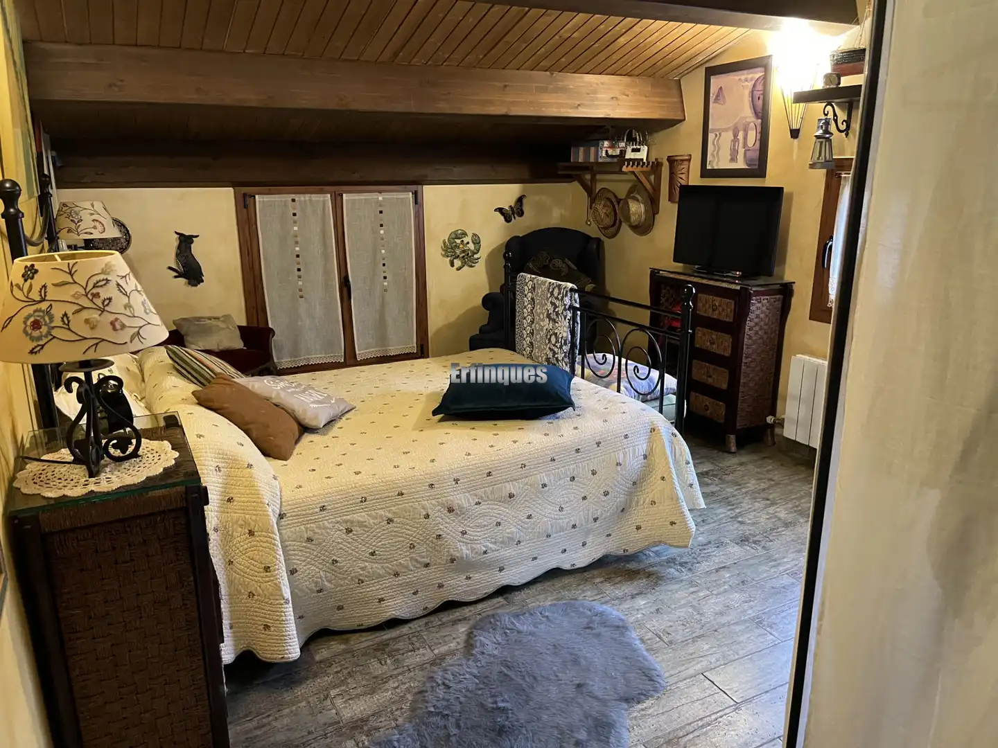Schlafzimmer von Haus oder Chalet zum Verkauf in Rubí mit Klimaanlage, Heizung und Privatgarten