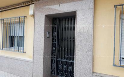 Flat for sale in Linares  with Air Conditioner