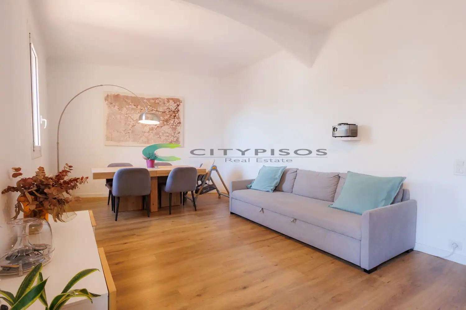 Sala de estar de Piso en venta en Barcelona con Aire acondicionado, Calefacción y Parquet