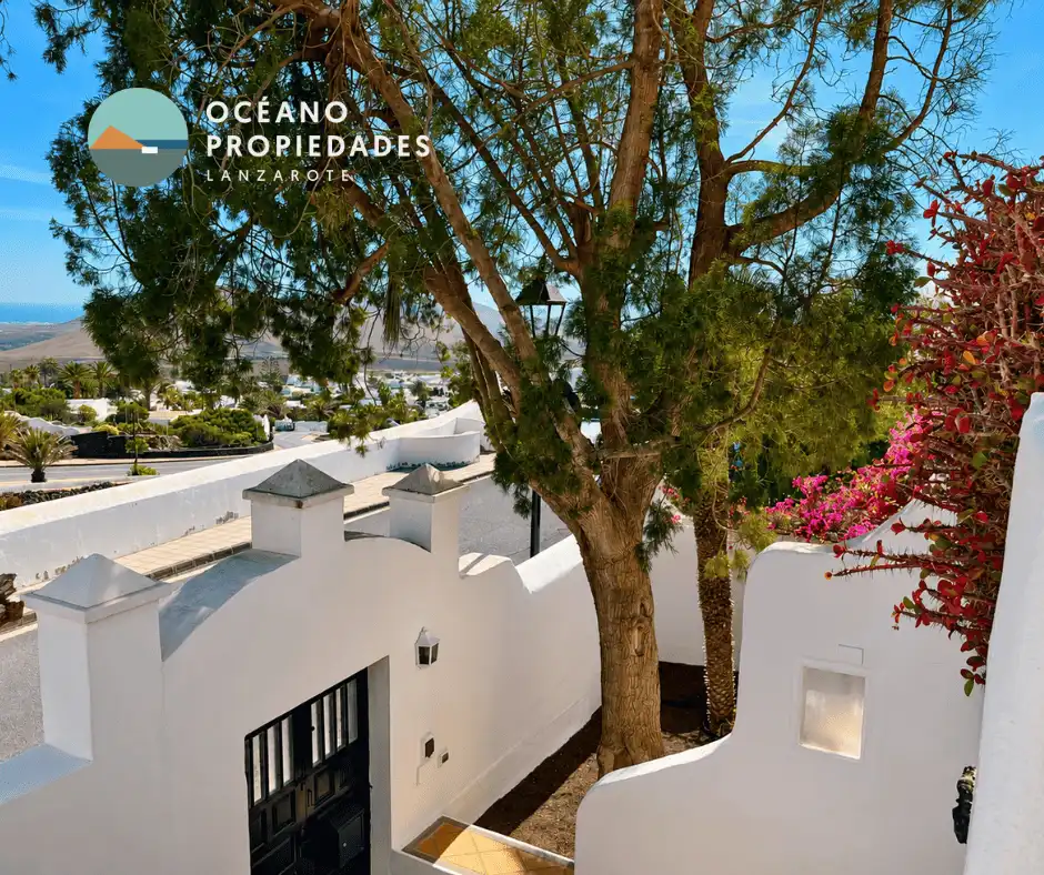 Vista exterior de Casa o chalet en venta en Teguise con Jardín privado y Terraza