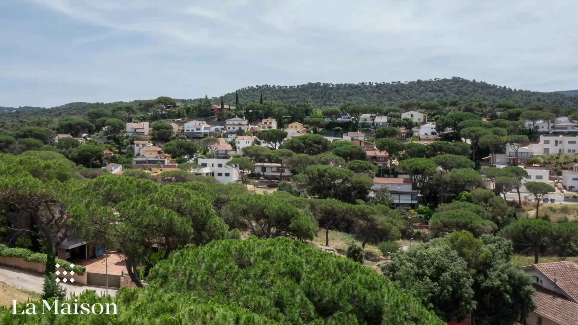Vista exterior de Casa o xalet en venda en La Roca del Vallès amb Calefacció, Jardí privat i Traster