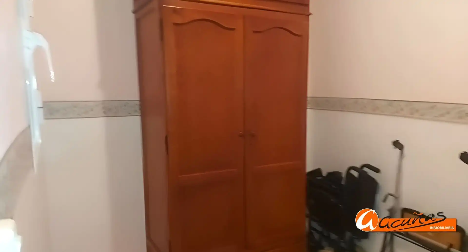 Bedroom of Detached homes for sale in Cuevas Bajas  with Storage room