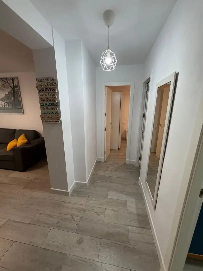 Wohnung zur Miete in Cádiz mit Klimaanlage und Möbliert