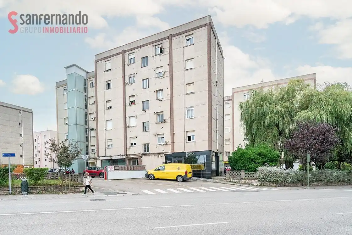 Vista exterior de Pis en venda en Santander amb Calefacció i Parquet