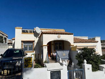 House with pool for sale in San Fulgencio