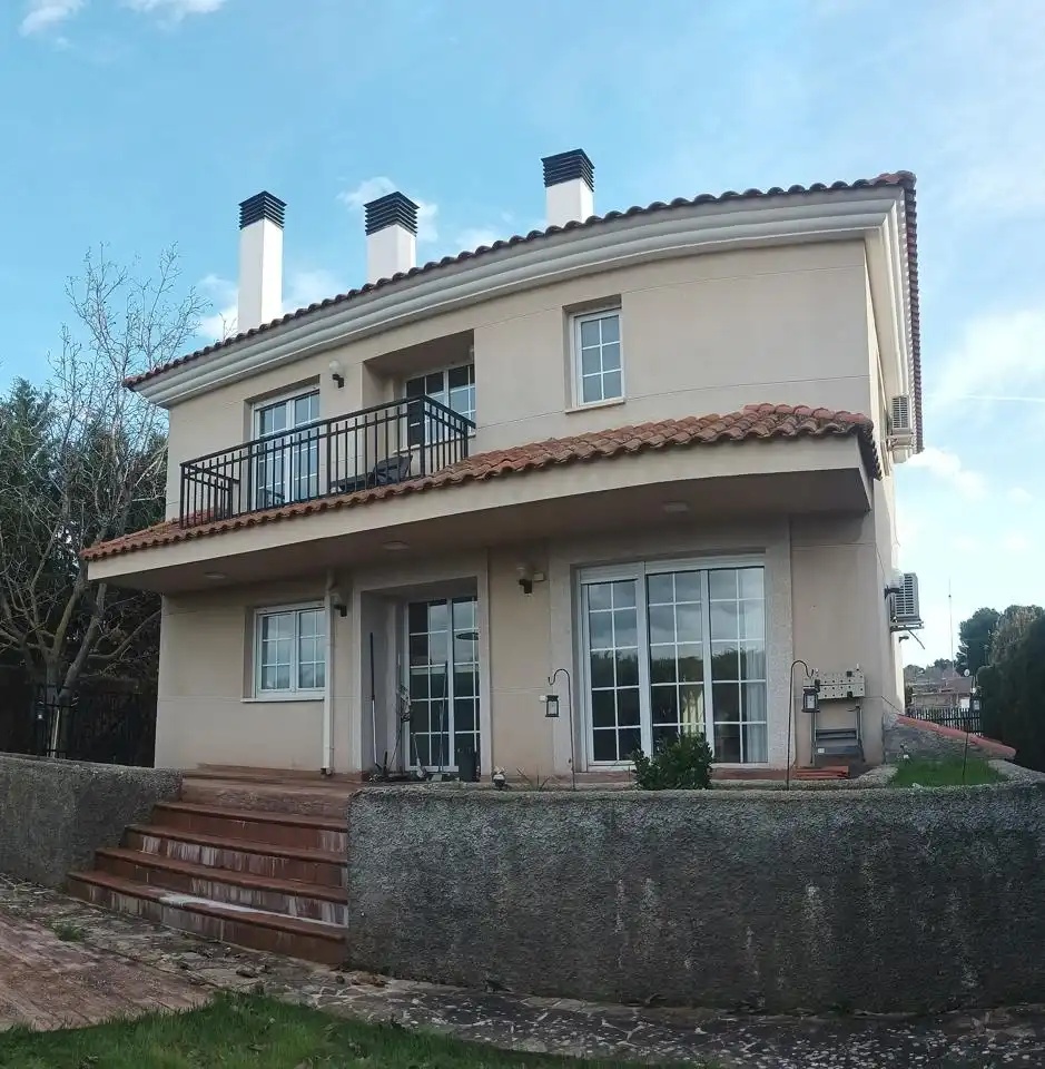 Vista exterior de Casa o chalet en venta en Calatayud con Calefacción, Jardín privado y Terraza