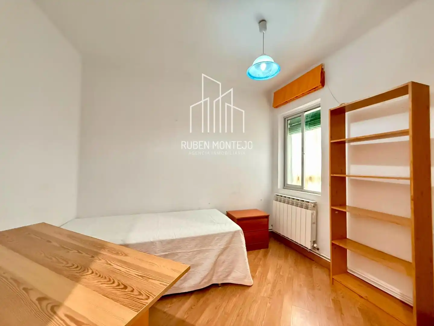 Bedroom of Flat for rent in Salamanca  with Heating, Terrace and Furnished