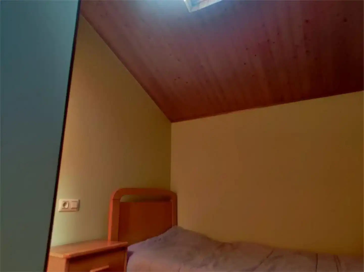 Bedroom of Flat for rent in Moaña  with Balcony