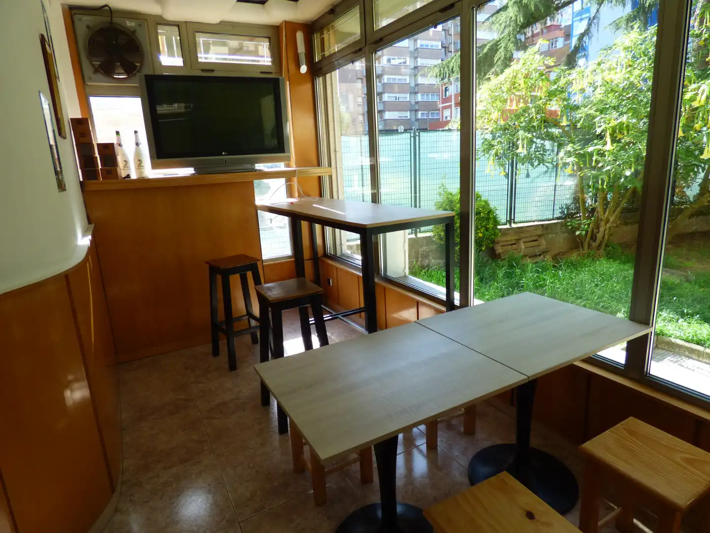 Local en venda en Vigo  amb Moblat