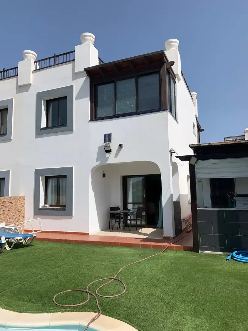 Adossat amb piscina en venda a Corralejo, imagen 73