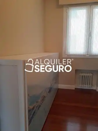 Schlafzimmer von Wohnung zur Miete in Bilbao  mit Heizung, Terrasse und Möbliert