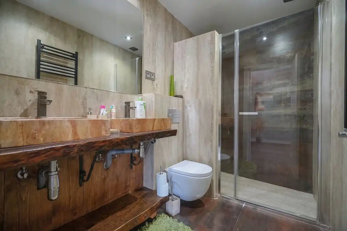 Bathroom of Duplexes for sale in Alcalá de Henares  with Air Conditioner, Heating and Terrace