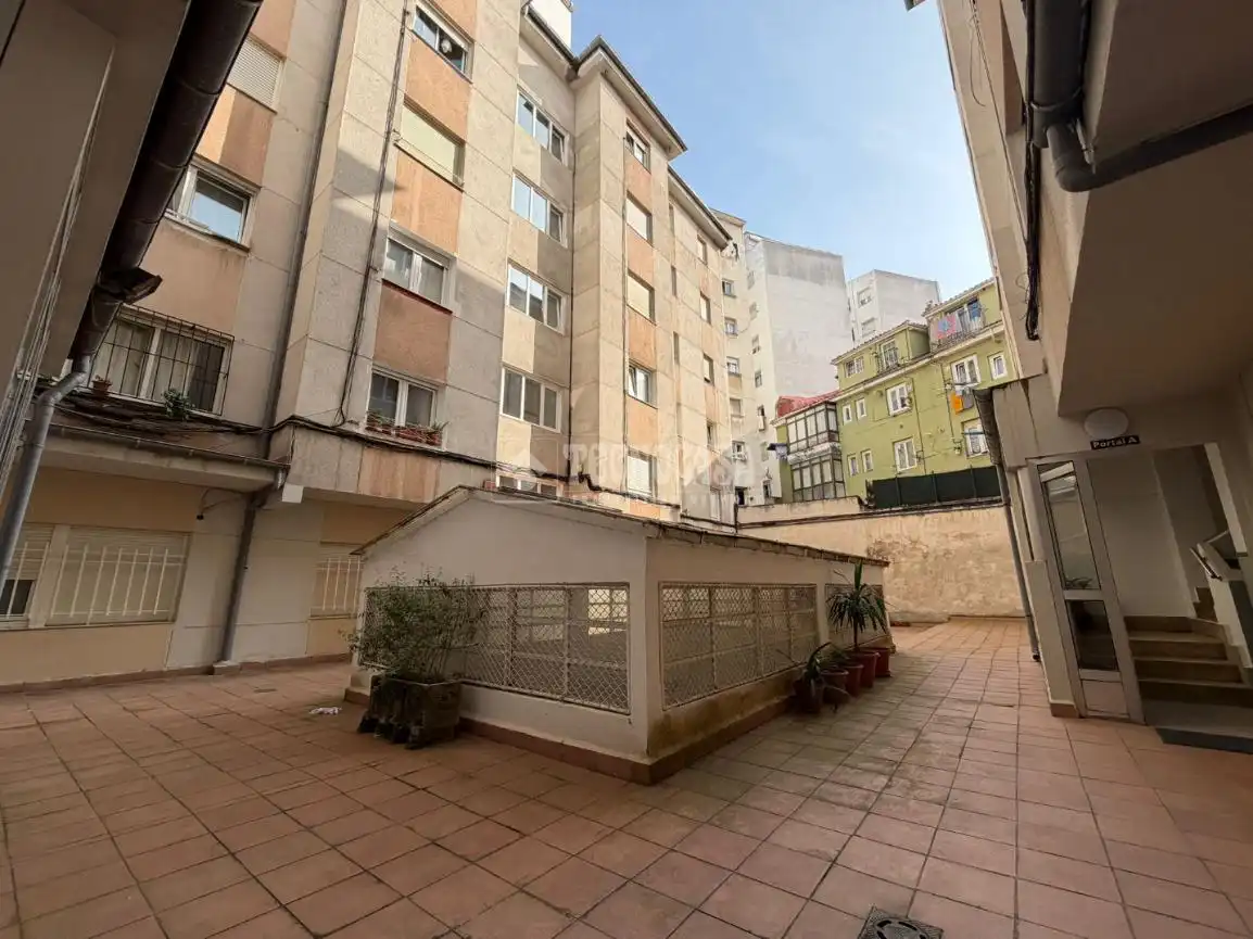 Vista exterior de Piso en venta en Santander con Calefacción