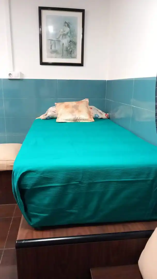 Bedroom of Flat for rent in Barcelona  with Air Conditioner, Heating and Washing machine