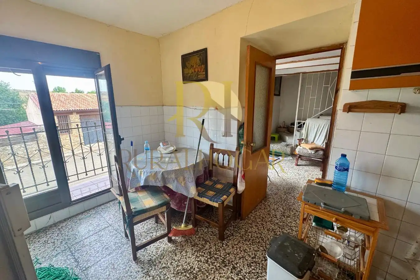 Houses for sale in Prados Redondos  with Storage room and Internet