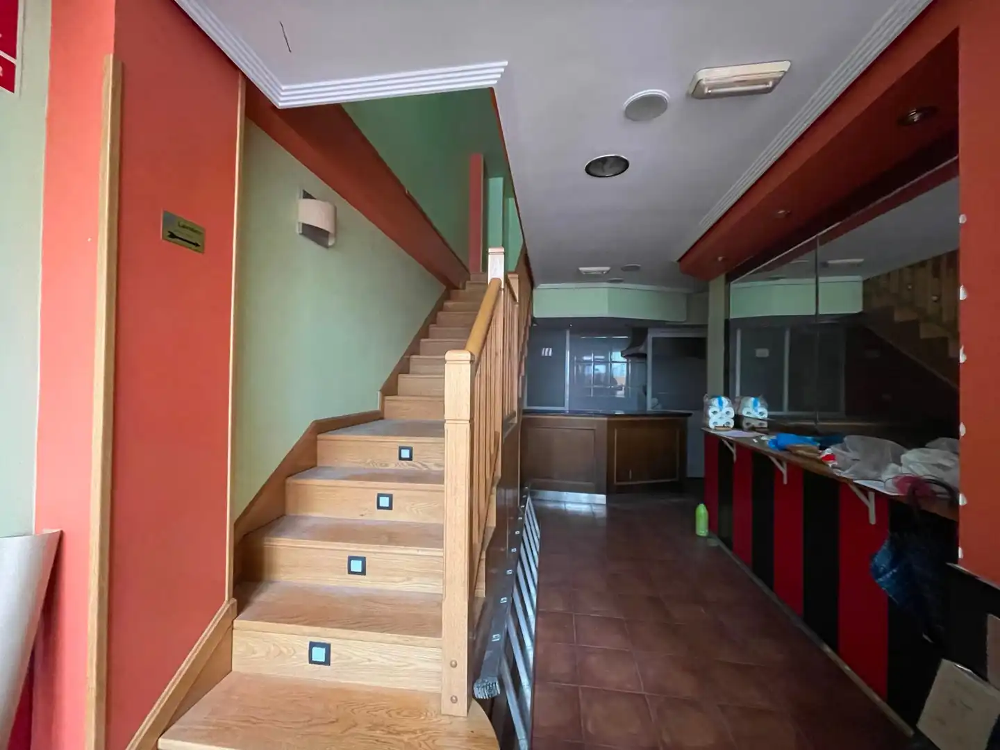 Local comercial en alquiler en Calle del Lago de la Baña, imagen 4