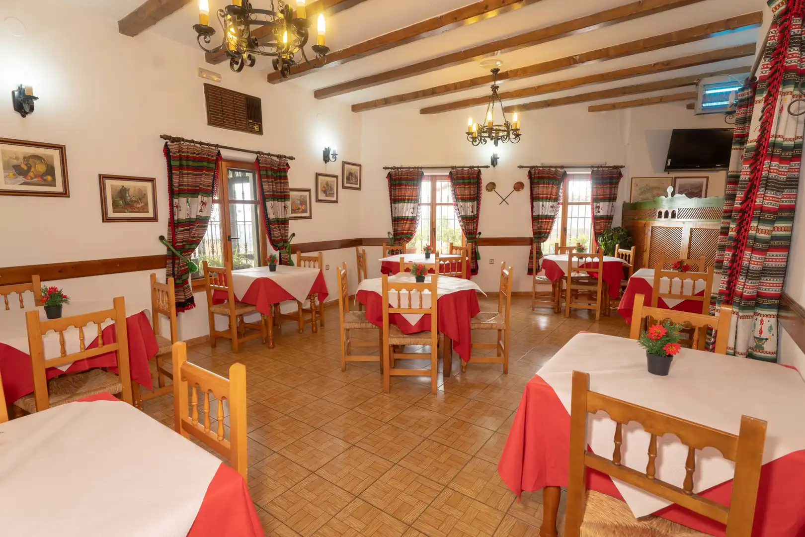 Geschaftsraum zum Verkauf in Válor mit Terrasse und Möbliert