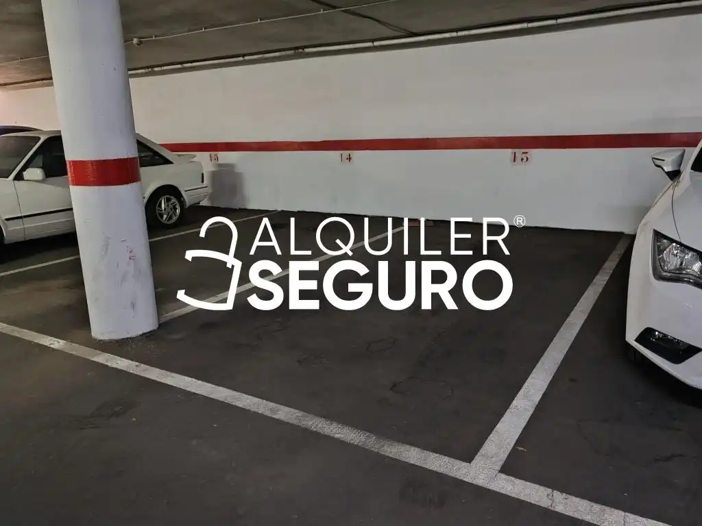 Piso con piscina en alquiler en Doctor Jiménez Díaz, imagen 2
