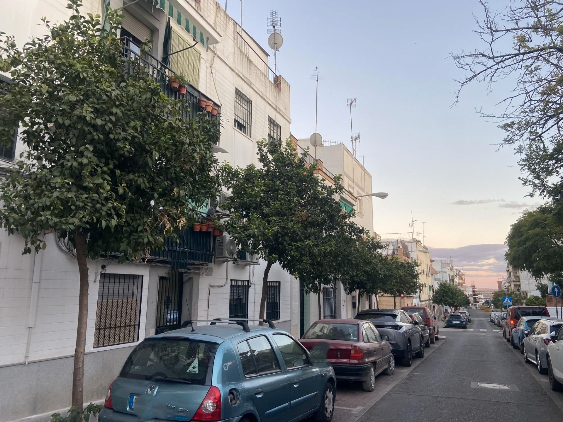 Vista exterior de Piso en venta en  Córdoba Capital