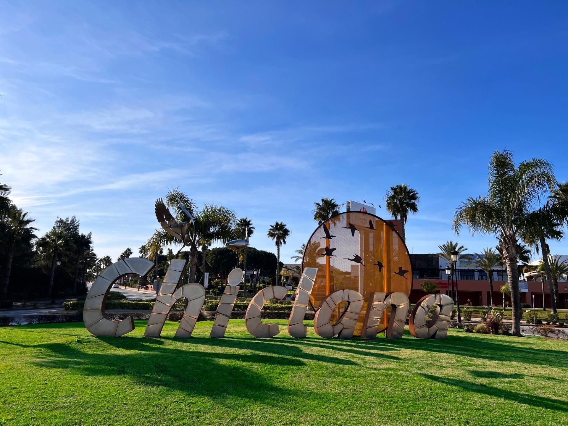 Exterior view of Premises for sale in Chiclana de la Frontera