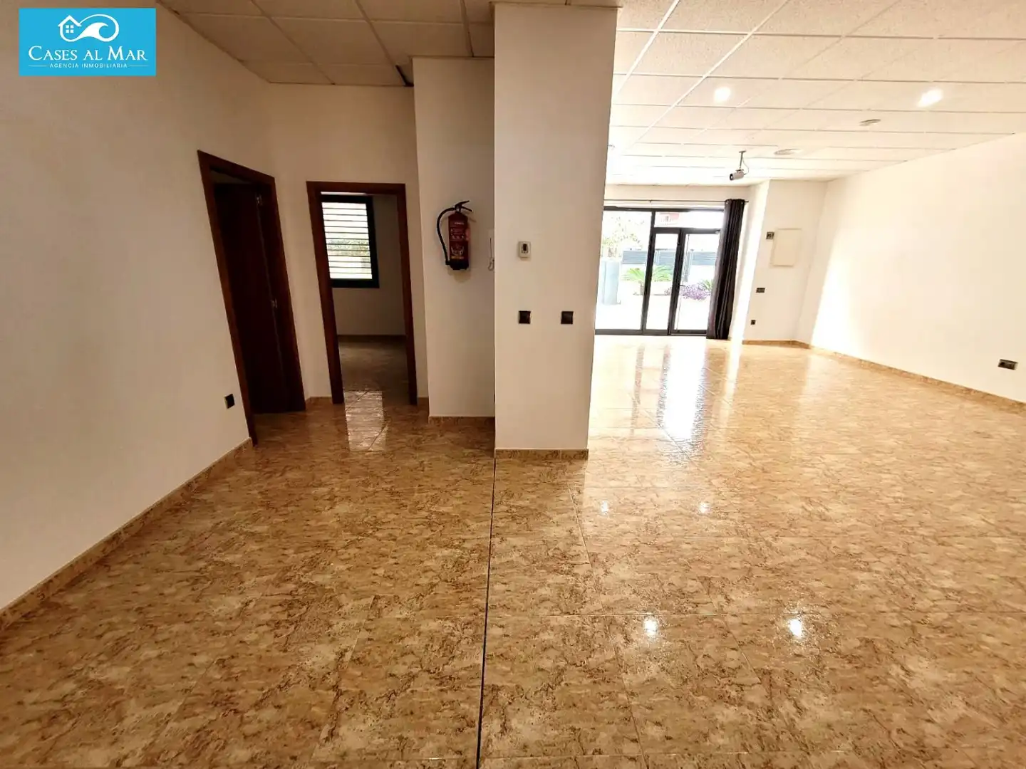 Local de alquiler en Oropesa del Mar / Orpesa con Aire acondicionado