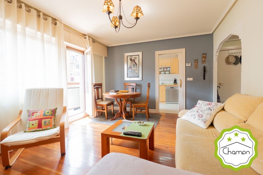 Living room of Flat for sale in Bilbao   with Heating and Terrace