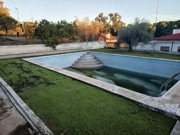 Casa rústica amb piscina en venda a Periurbano Oeste - Sierra