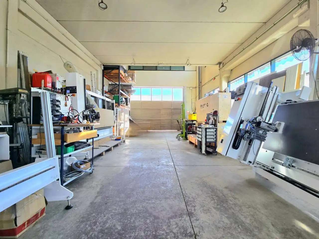 Industrial building for sale in Mas Trader - Corral d'En Tort - Corral d'En Cona, imagen 9