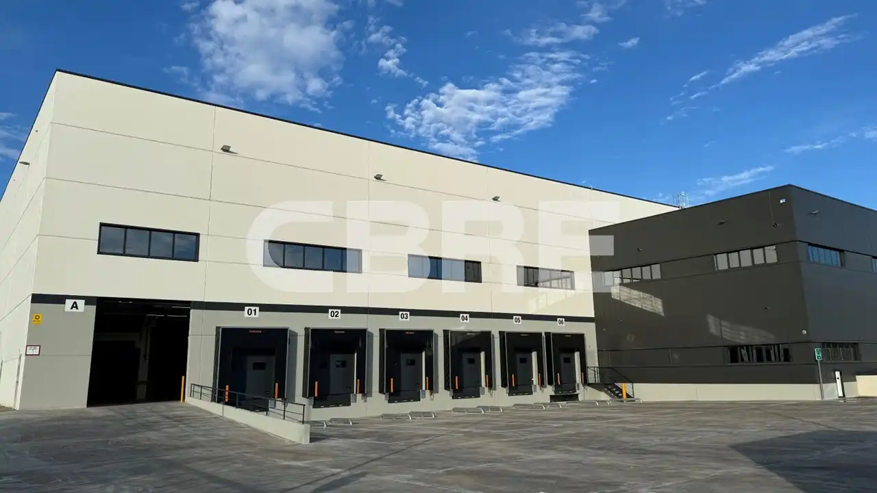 Nau industrial de lloguer a Calle Isla de Guam 60, imagen 14