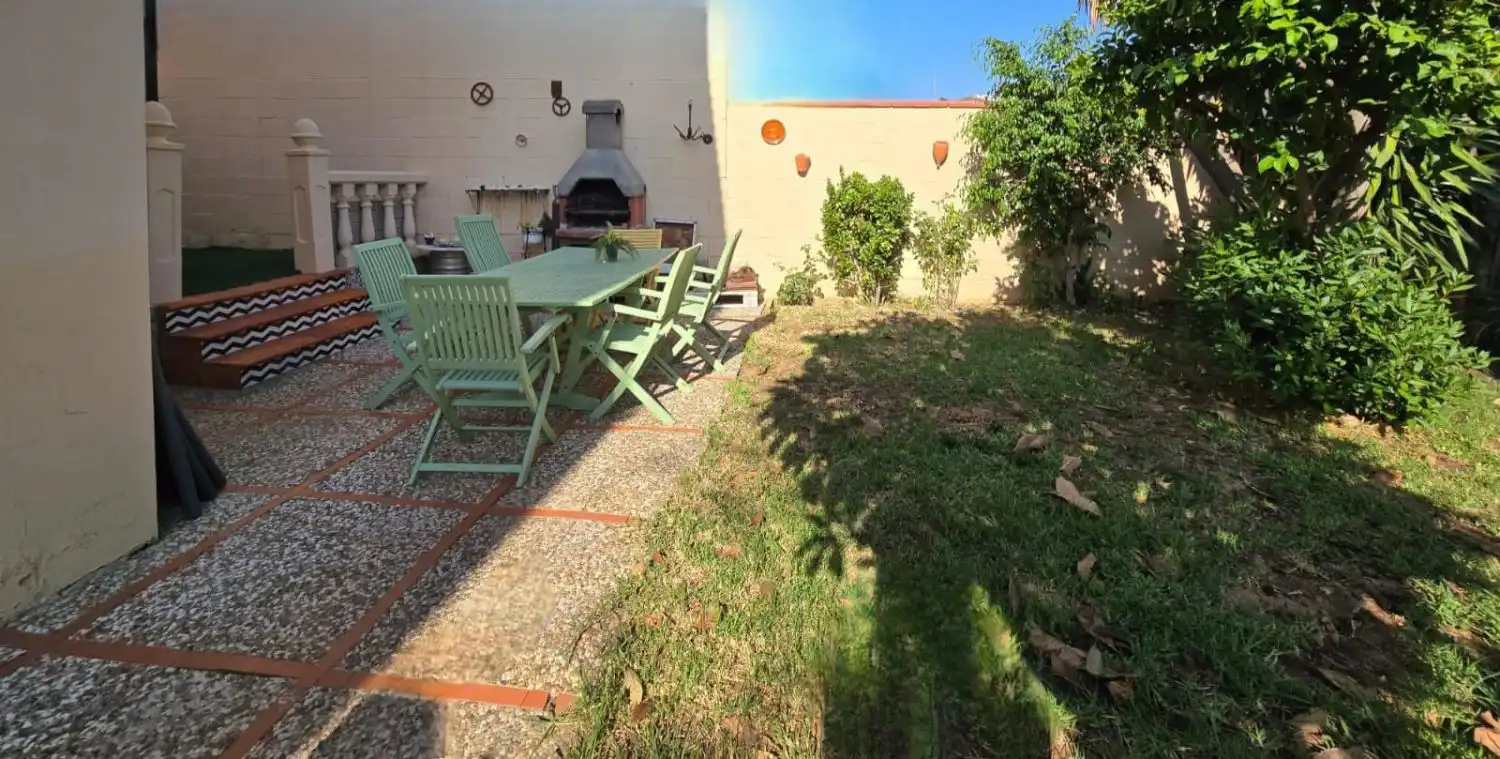 Jardí de Casa o xalet en venda en Alcalá de Guadaira amb Terrassa i Traster