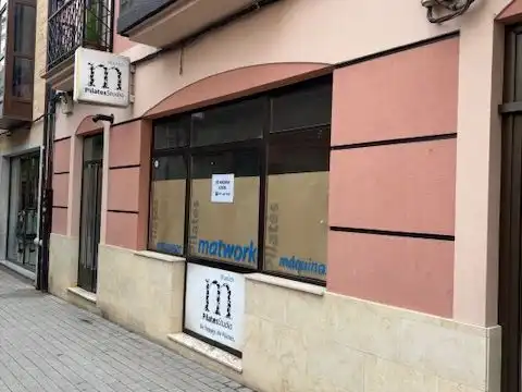 Local de lloguer en Astorga amb Parquet