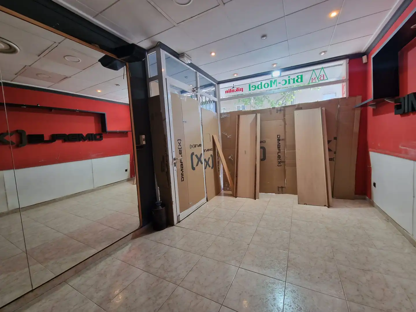 Local comercial en venta en Avinguda Rei en Jaume 153, imagen 7