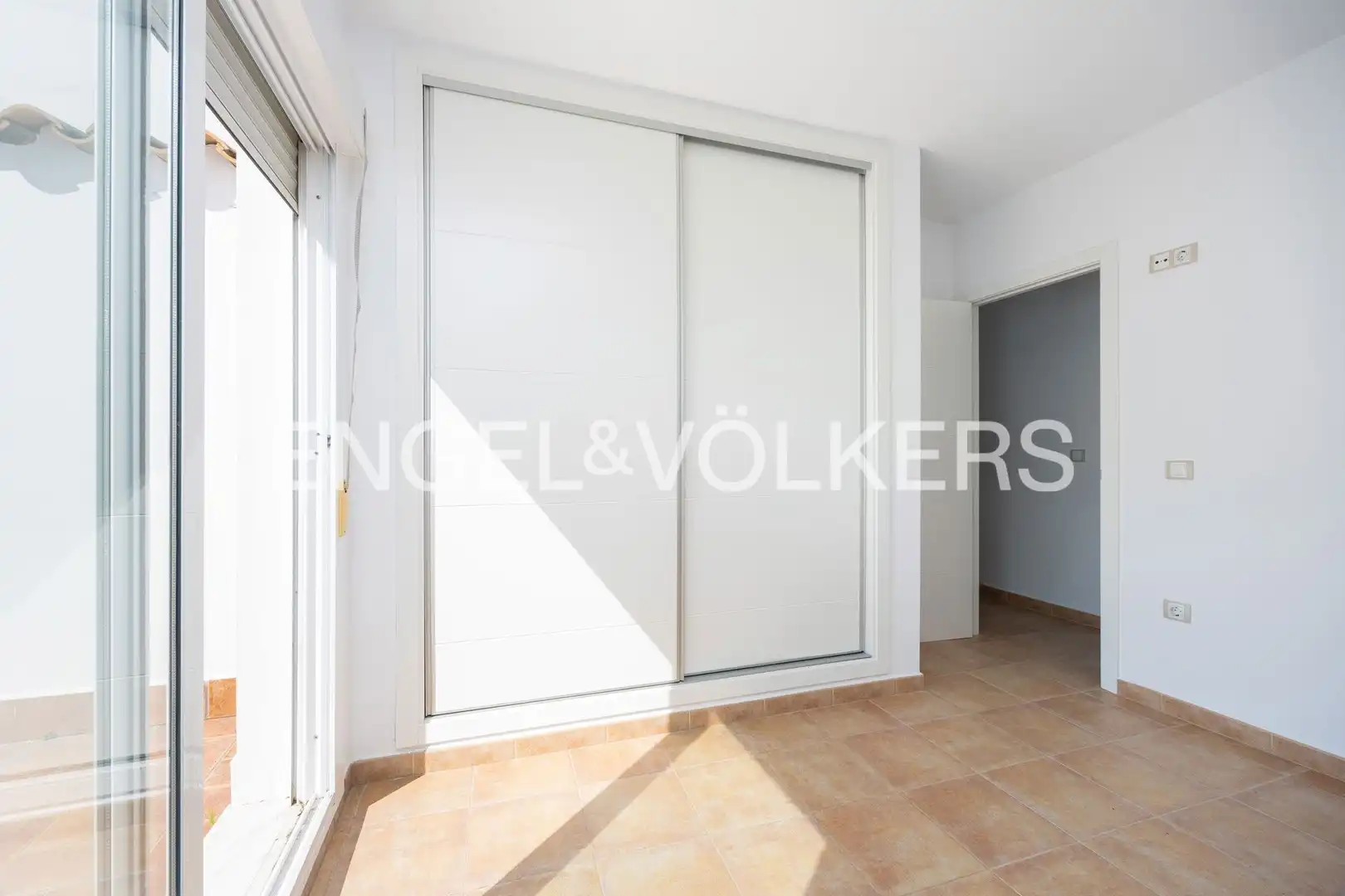 Habitación de Dúplex en venta en Chipiona con Aire acondicionado, Calefacción y Terraza