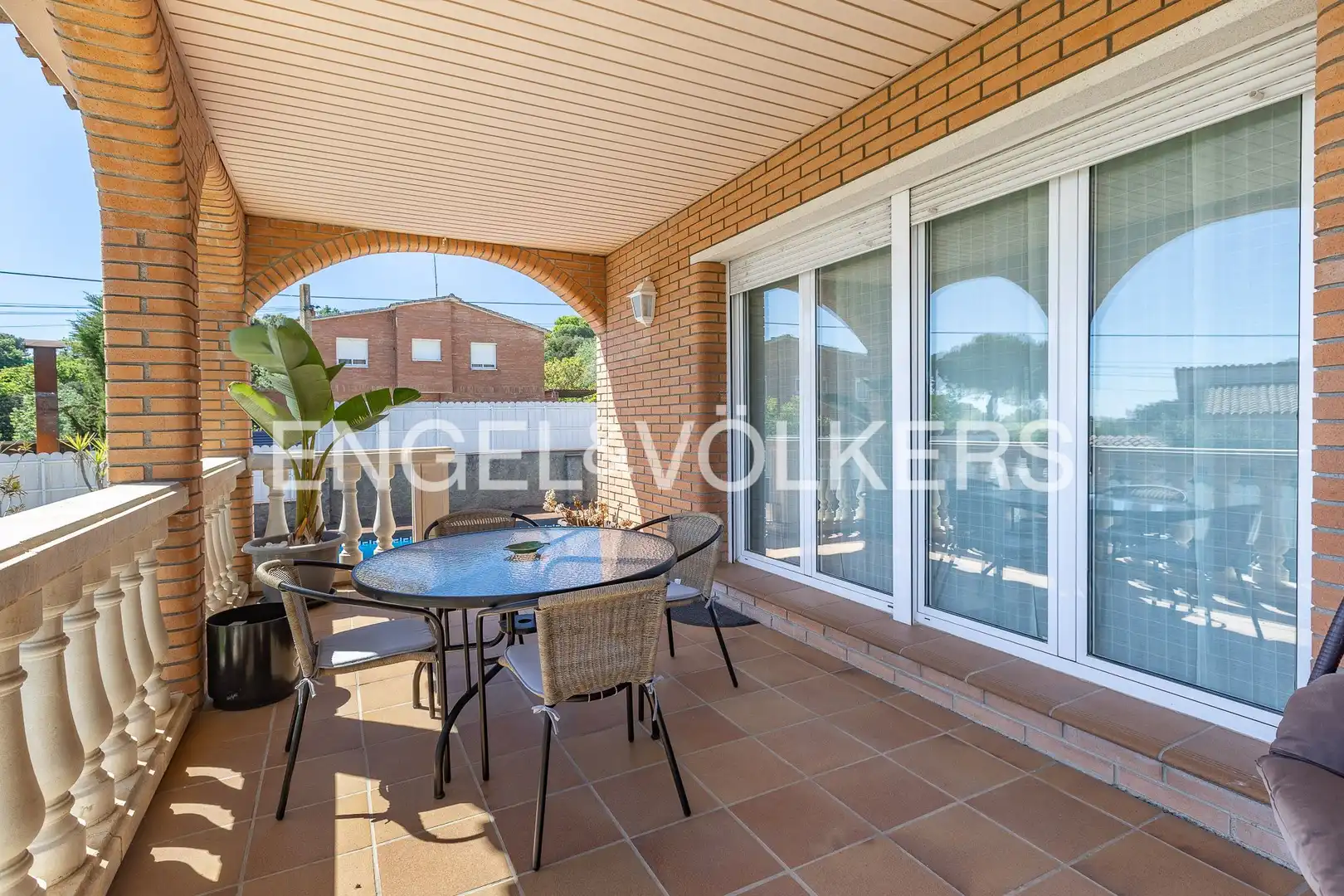 Terraza de Casa o chalet en venta en Castellar del Vallès con Aire acondicionado, Calefacción y Jardín privado