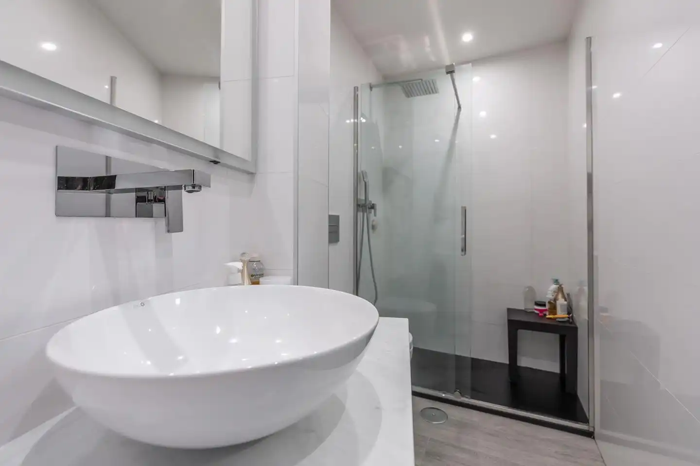 Bathroom of Flat for rent in Madrid  with Air Conditioner, Terrace and Furnished