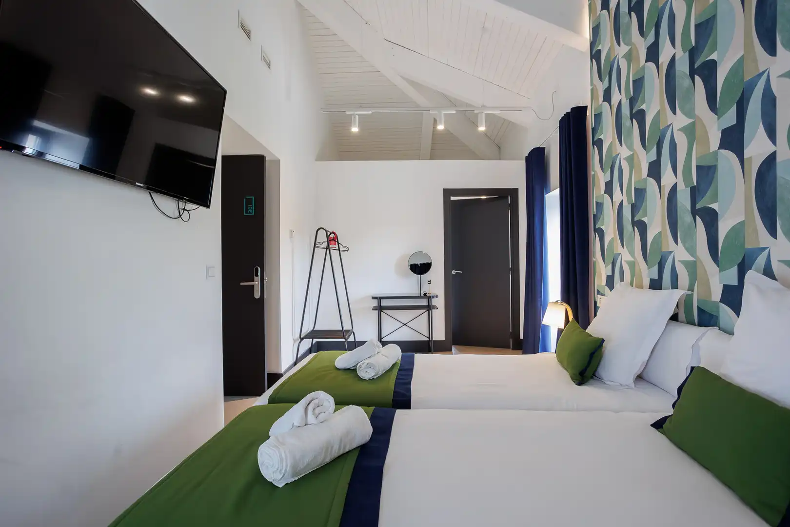 Bedroom of Commercial properties for sale in Friol  with Furnished