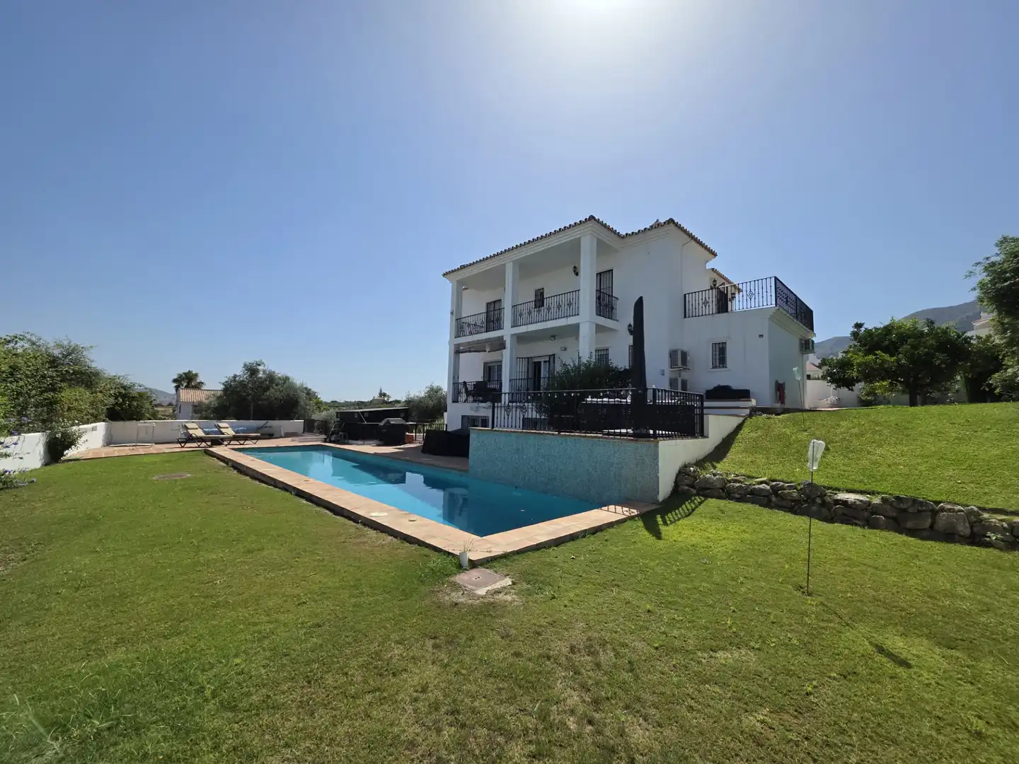 Jardí de Casa o xalet en venda en Alhaurín El Grande amb Aire condicionat, Jardí privat i Terrassa