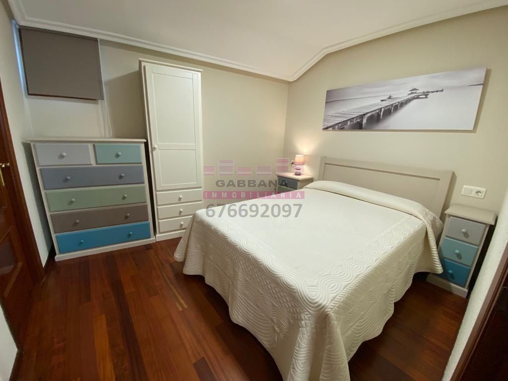 Apartment to rent in Rúa de Venezuela, Plaza España - Corte Inglés