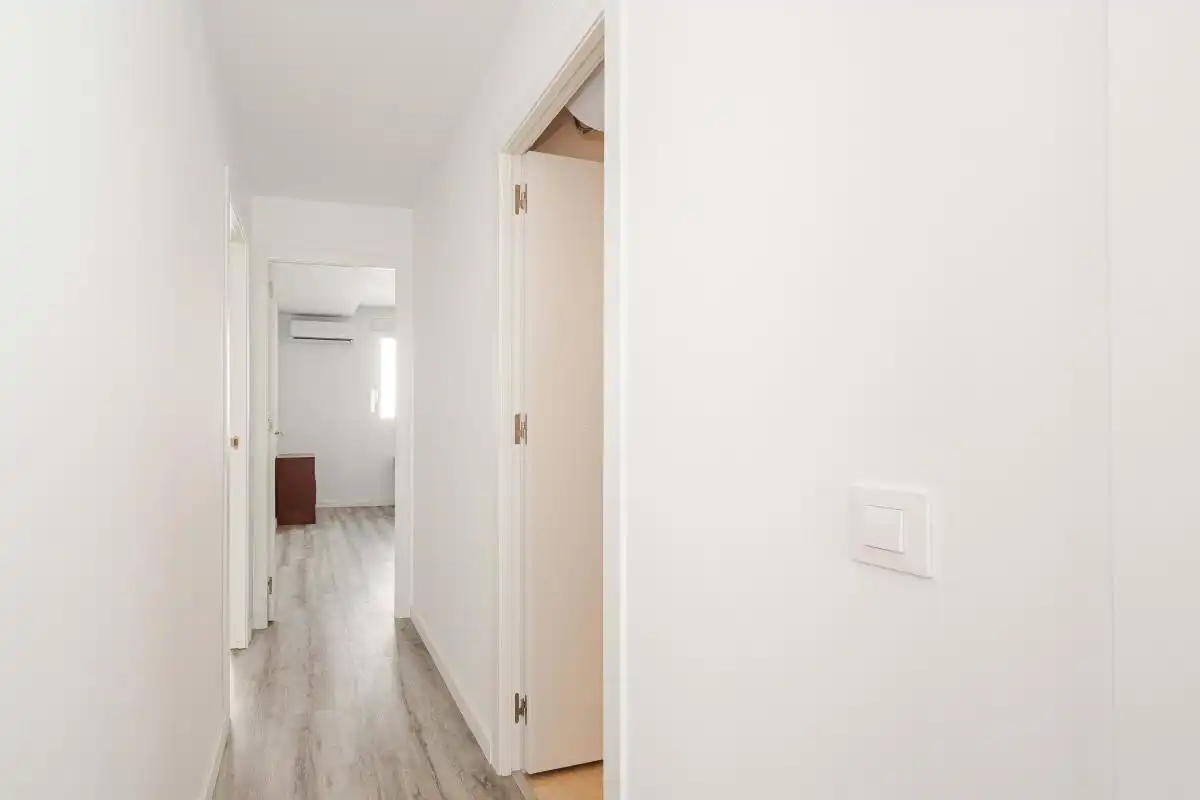 Flat for rent in Sevilla  with Air Conditioner, Heating and Terrace
