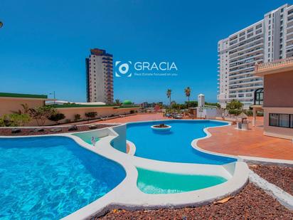 Piscina de Pis en venda en Adeje amb Terrassa, Piscina i Piscina comunitària