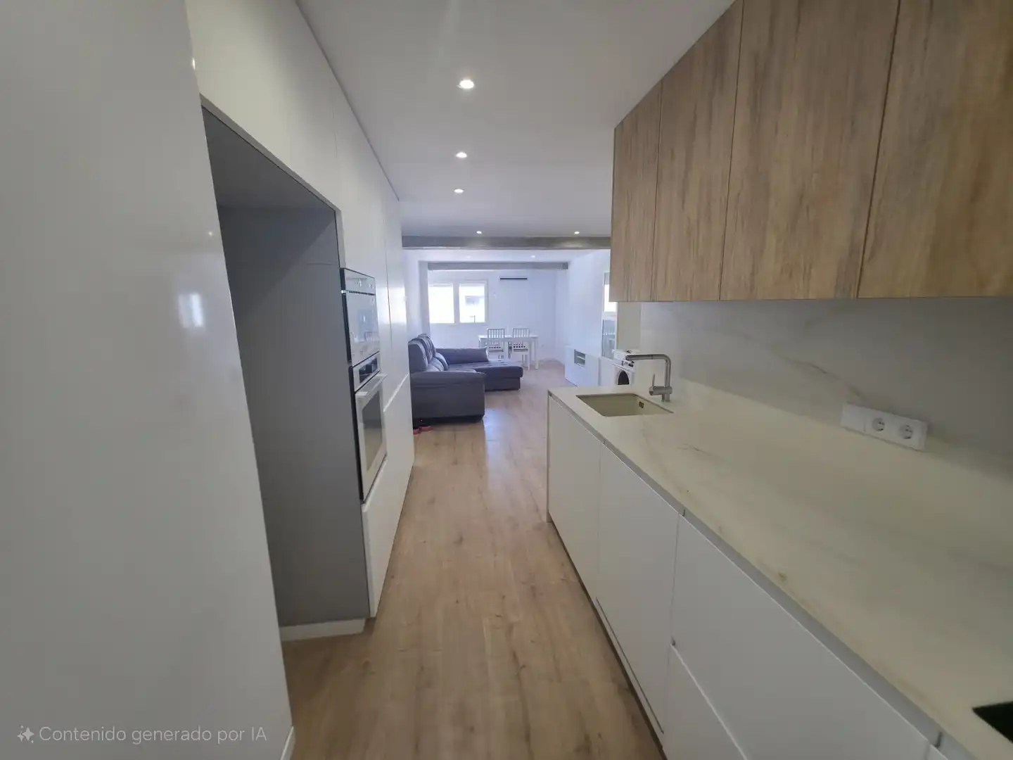 Flat with lift for sale in Calle leones, imagen 2