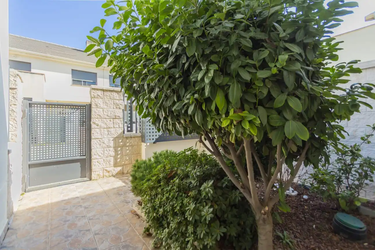Exterior view of Detached homes for sale in Aranjuez
