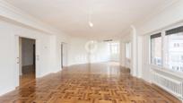 Flat for sale in Cuatro Caminos - Azca, imagen 2
