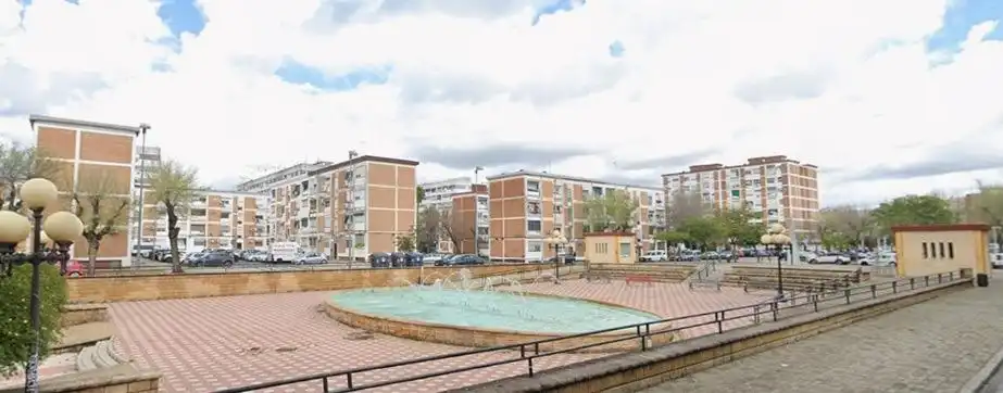 Vista exterior de Pis en venda en Córdoba amb Aire condicionat, Calefacció i Jardí privat