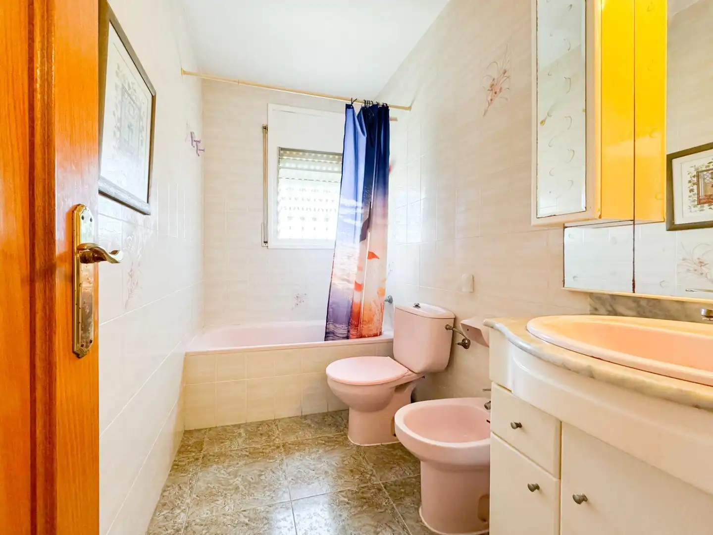 Bathroom of Houses for sale in El Vendrell  with Heating, Swimming Pool and Furnished