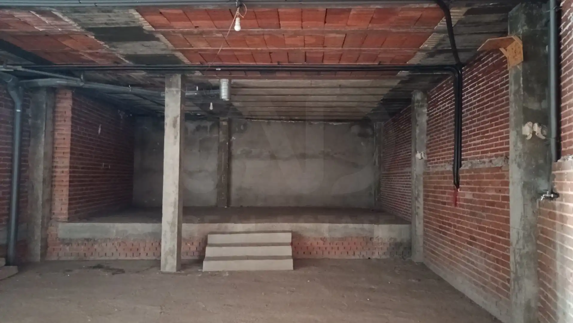 Commercial properties for rent in Meco