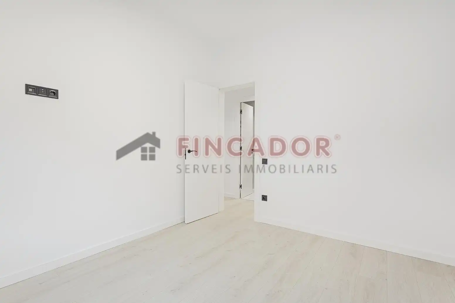 Habitación de Piso en venta en Esplugues de Llobregat con Aire acondicionado, Calefacción y Parquet