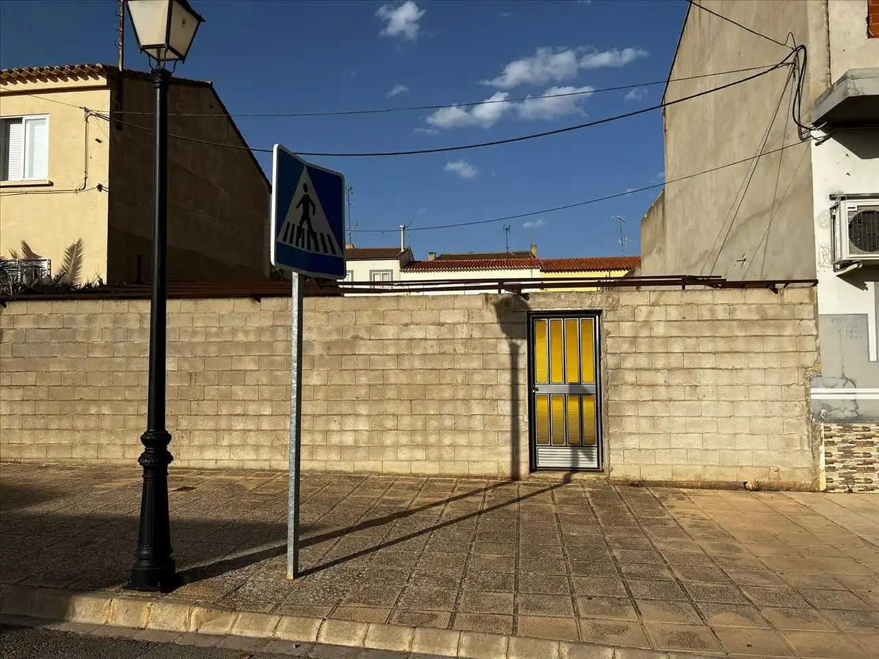 Vista exterior de Residencial en venda en Abengibre